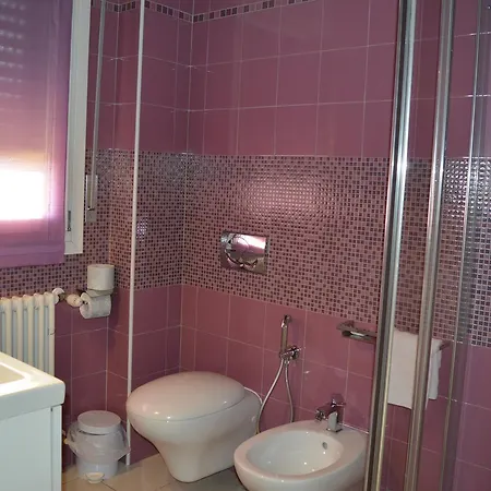 ベッド・アンド・ブレックファスト Le Macine 3*