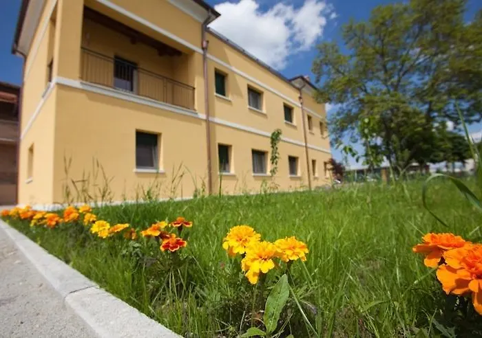 Couette-café Le Macine